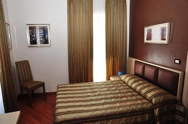 Dulcinea Hotel *